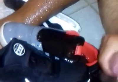I Fuck My Sneakers in a Shower