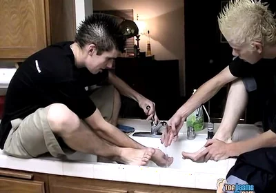 Messy Foot Fun with Straight Boys