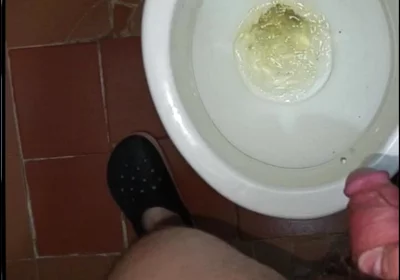 Compilation of Horny Twinks Peeing and Masturbating