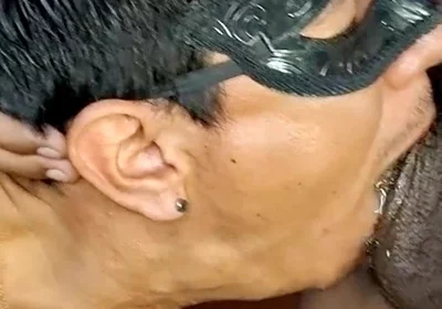 Hetero Vergón Fucks My Mouth at Will