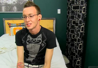 Chris Jett Hasn't Taken Many Cocks