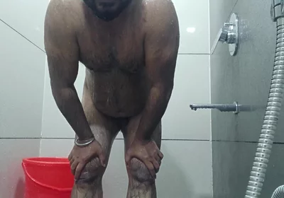Hot Daady Nude Bathing Show