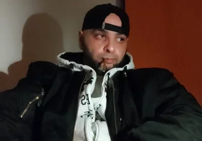 Dirtyjunkbro Is Bored He's Looking for Buddies
