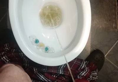 Uncut Cock Morning Pissing in Toilet