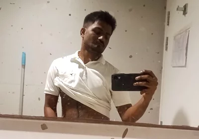 Porn Star Vip on Self Hand Pump