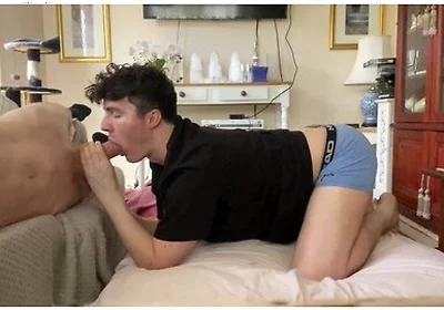 Netflix And Suck