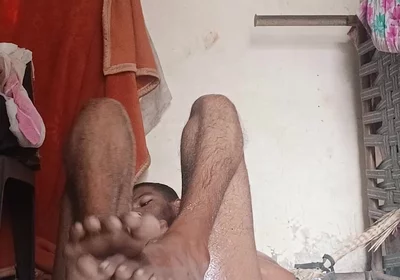Full Body Oil Massage at Home