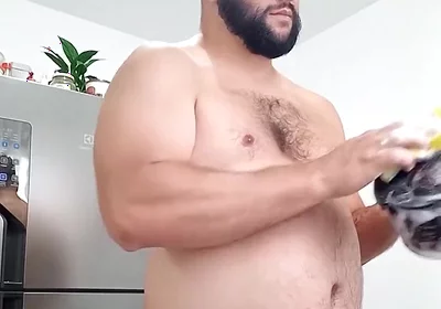 I Almost Every Day... Cleanning the House Naked