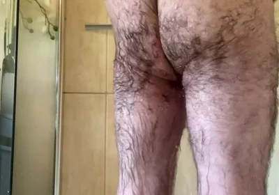 Love My Fur Being Warm and Wet, Good View of My Arse