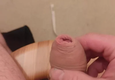 Handjob in the Toilet