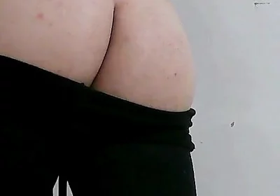 Lie Here with Me, Let's Have Strong Sex