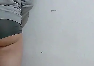 Mayaa Will Teach You How to Sit on a Dick Without Your Legs Hurting