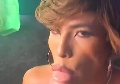 Femboy Gigi Prince Looks in the Mirror and Bounces Dildo in His Mouth and Ends up in His Throat