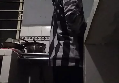 Preparing Food in Sexy Style