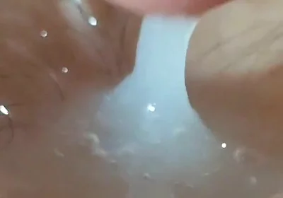 Deep Navel Turns Into a Reservoir of Cum.