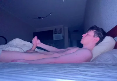 Fast and Rough Jerk off When You Only Have a Few Minutes