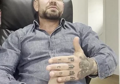 I Masturbate with Only My Clothes on