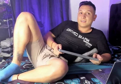 Online with Tomas Styl - Erotic Games and Fun with Followers