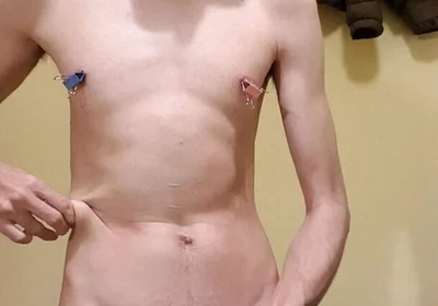 Eat your cum, slave! With binder clips