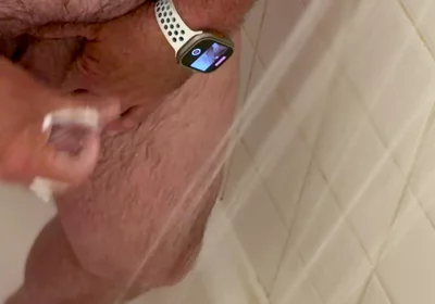 Simple Quick Shower Wank
