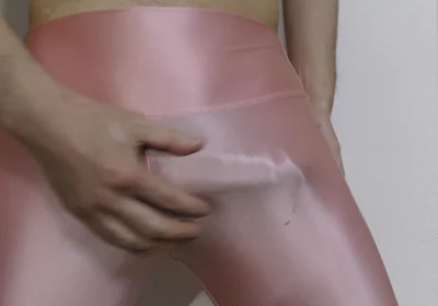 Masturbation with Pink Spandex Leggings