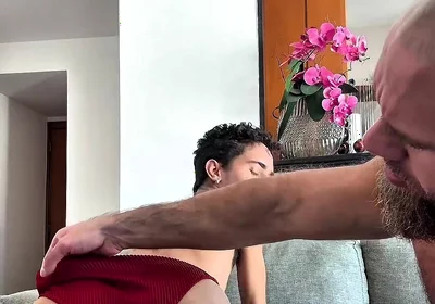 Feet, Big White Cock, Raw Sex and Size Differences with a Sexy Russian Bear