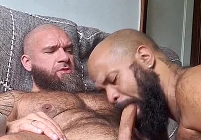 Bearded Stepfather - Meeting with the Russian Part 2. Kisses, Breastfeeding and Armpits.