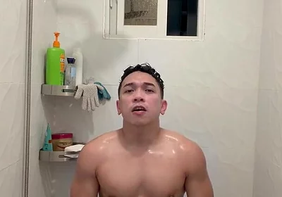 Hot Filipino Twink Jerks off in Steamy Shower