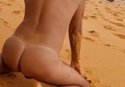 Ladysilva My Hot Ass on Beach