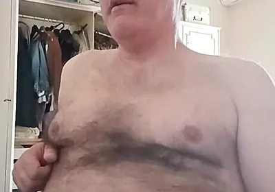 I Cum Looking at Francesca's Mulatto Body!
