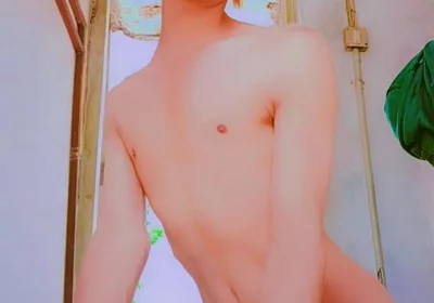Skinny Gay Nude Body Show