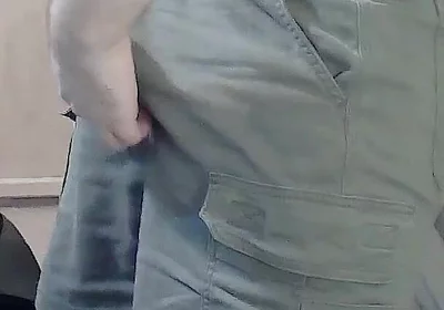Hot Stud Goes Commando During Leg Day