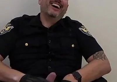 Sph From Uniformed Passport Control Officer