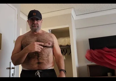 Hot Stepdaddy Bear Sucking My Big Ginger Dick When He Got Home From the Gym