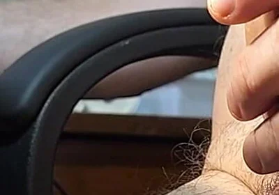 15 Minutes of Slow and Fast Handjob and Cum in Fountain
