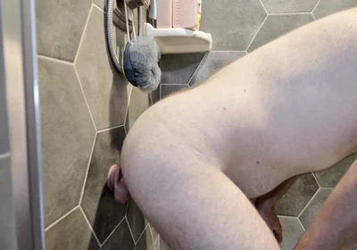 Bear Dildo Play - Fuck Me in the Shower
