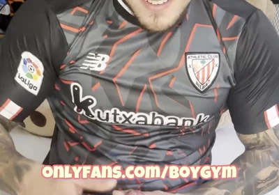 Football Player No Hands Cum