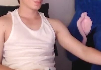 Big Young Latino Masturbates Over Pants